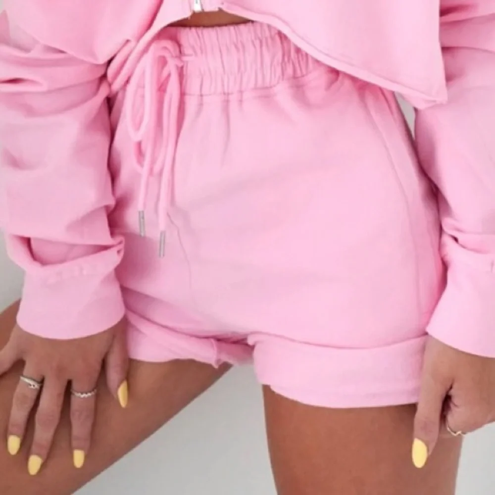 Hoaka Apparel Pink Short - Picture 2 of 7